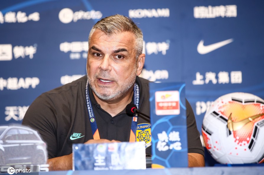  那不勒斯医疗组紧急会诊，金玟哉伤缺两周  